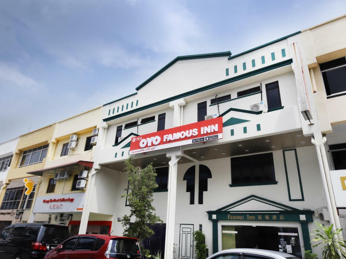 Oyo 764 Hotel Famous Inn Malacca Exteriör bild